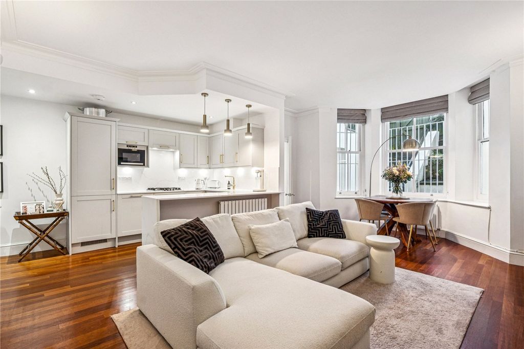 Property photo 1 of 10 Picture No. 20