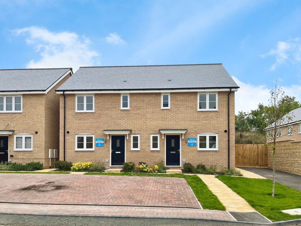 Property photo 1 of 8