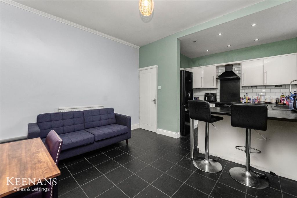 Property photo 3 of 25 15.Jpg