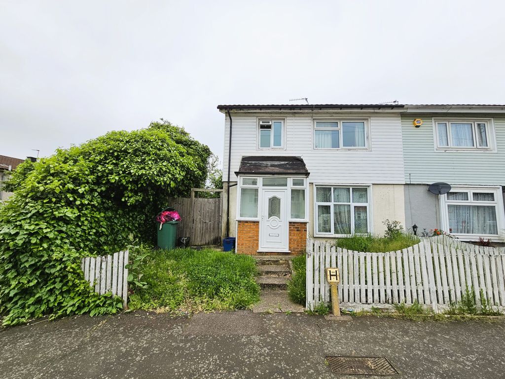 Property photo 1 of 11