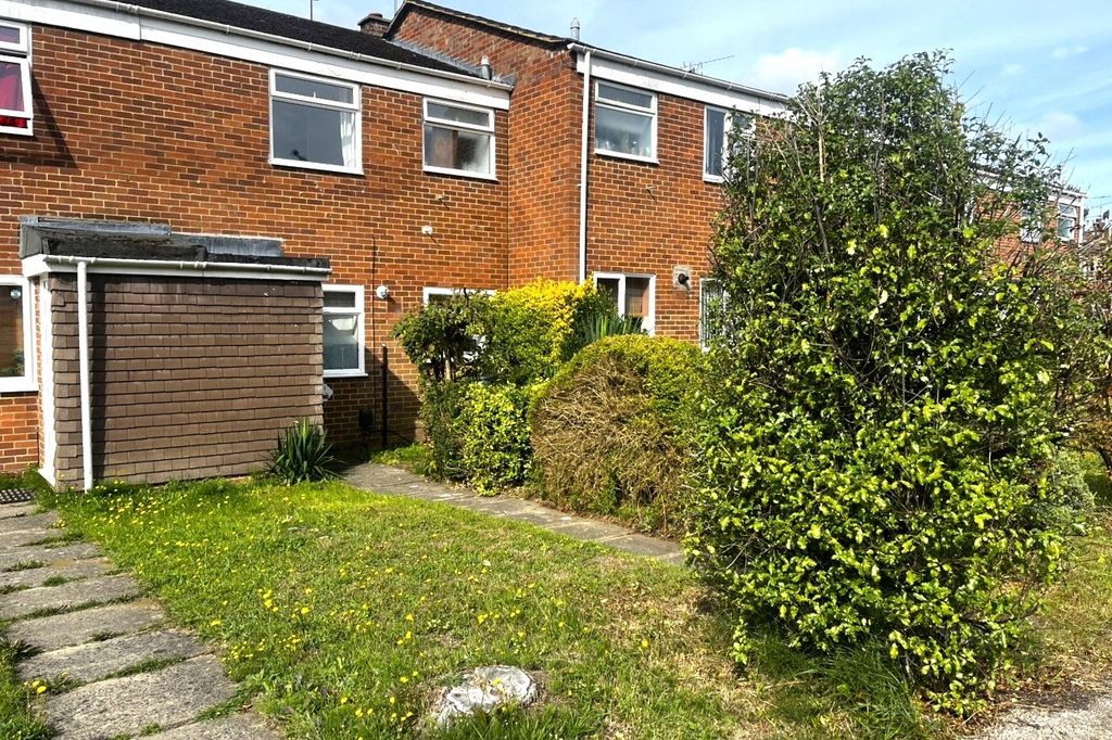Property photo 1 of 16 Picture No. 21