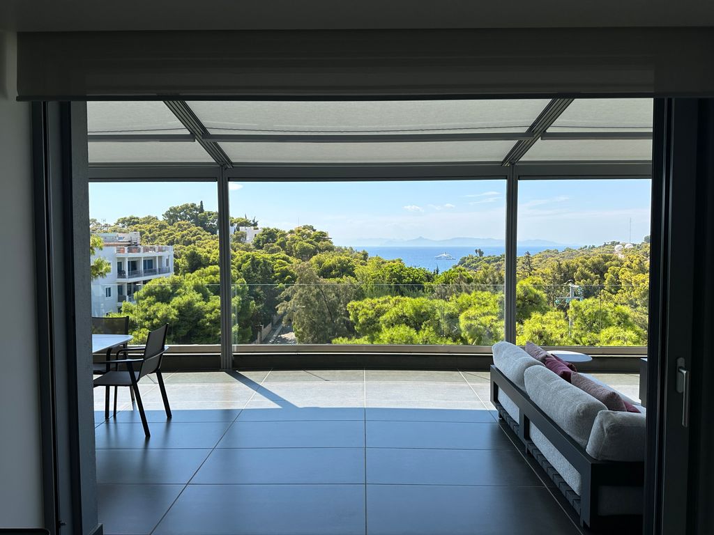 Property photo 2 of 30