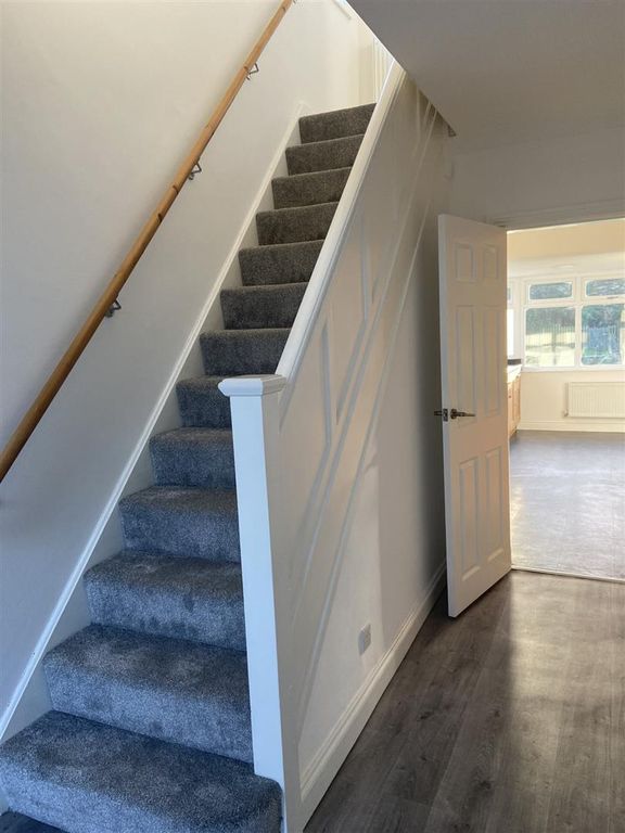 Property photo 2 of 10 Media-1673949667541-3753318165.Jpeg