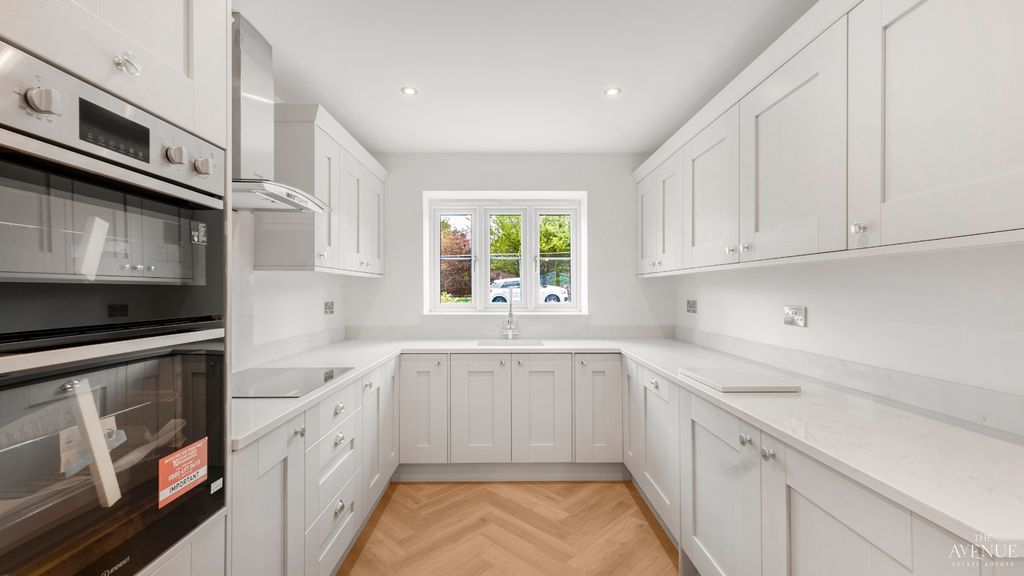 Property photo 3 of 20 5309754