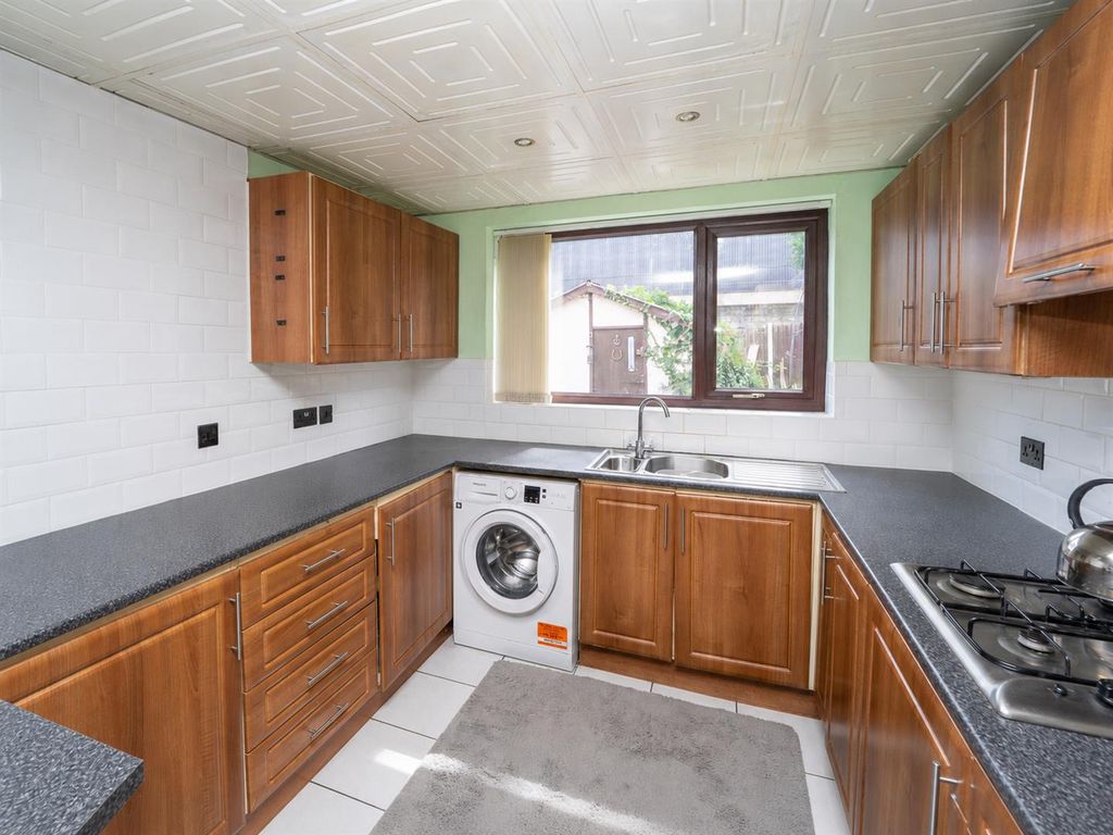 Property photo 2 of 20 Kitch.Png