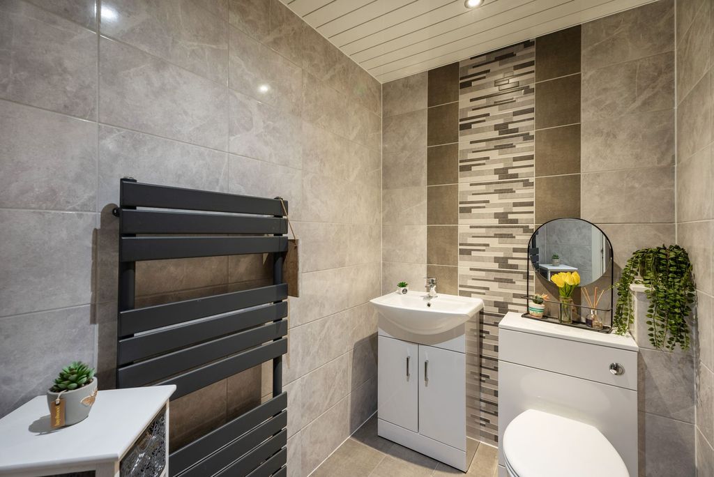 Additional image 15 of 4 bed detached house for saleBraidwood Road, Braidwood ML8