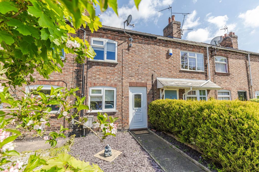 Property photo 1 of 21