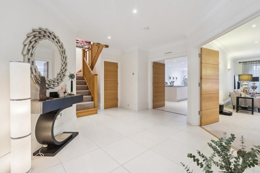 Property photo 3 of 15