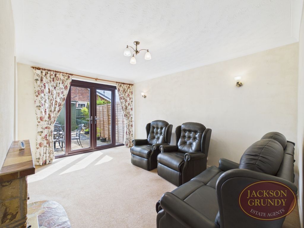 Property photo 3 of 10 Pytchley Way