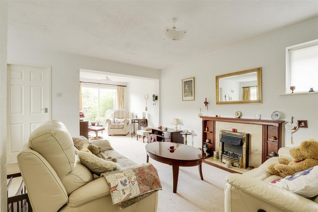 Property photo 2 of 14 03.Jpg