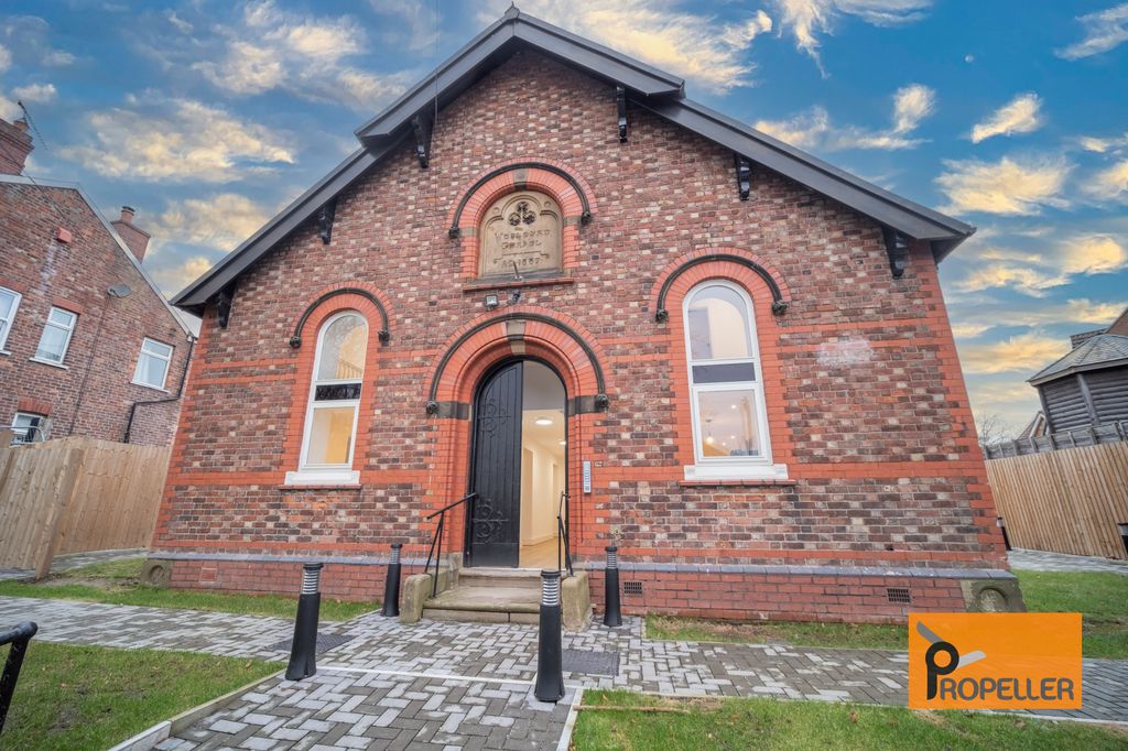 Property photo 1 of 7