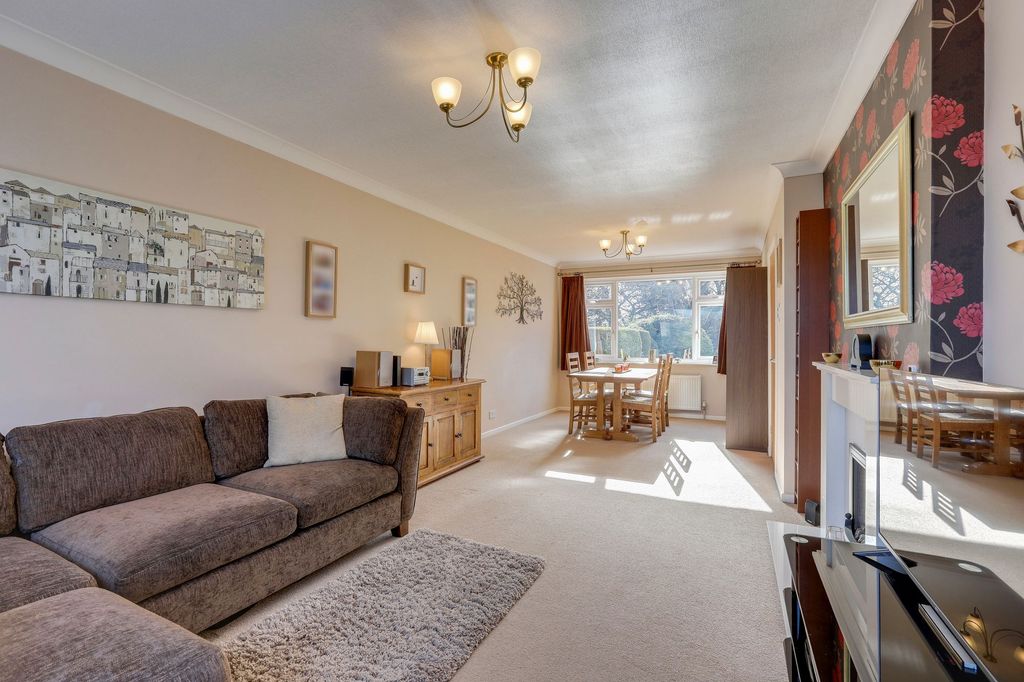 Property photo 3 of 30