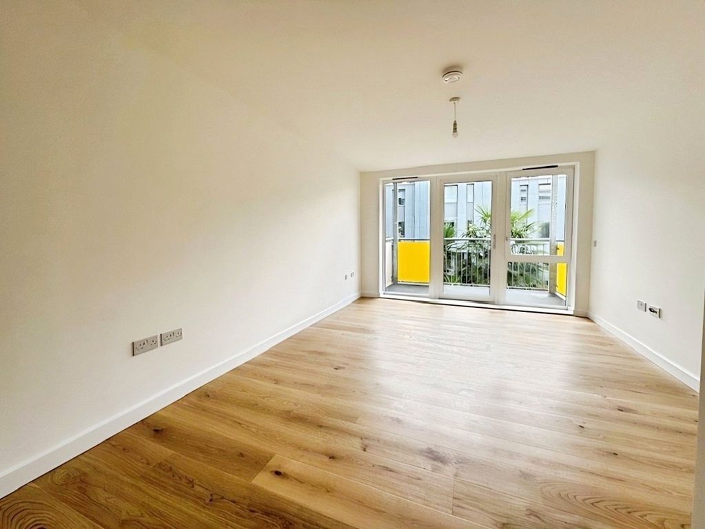 Property photo 2 of 8 Picture No. 03