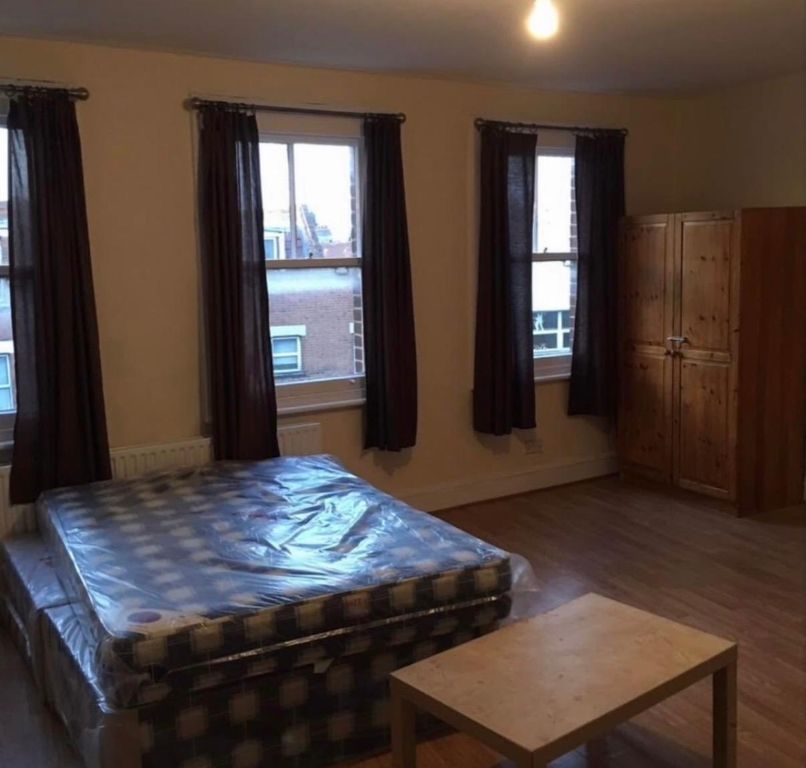 Property photo 3 of 11