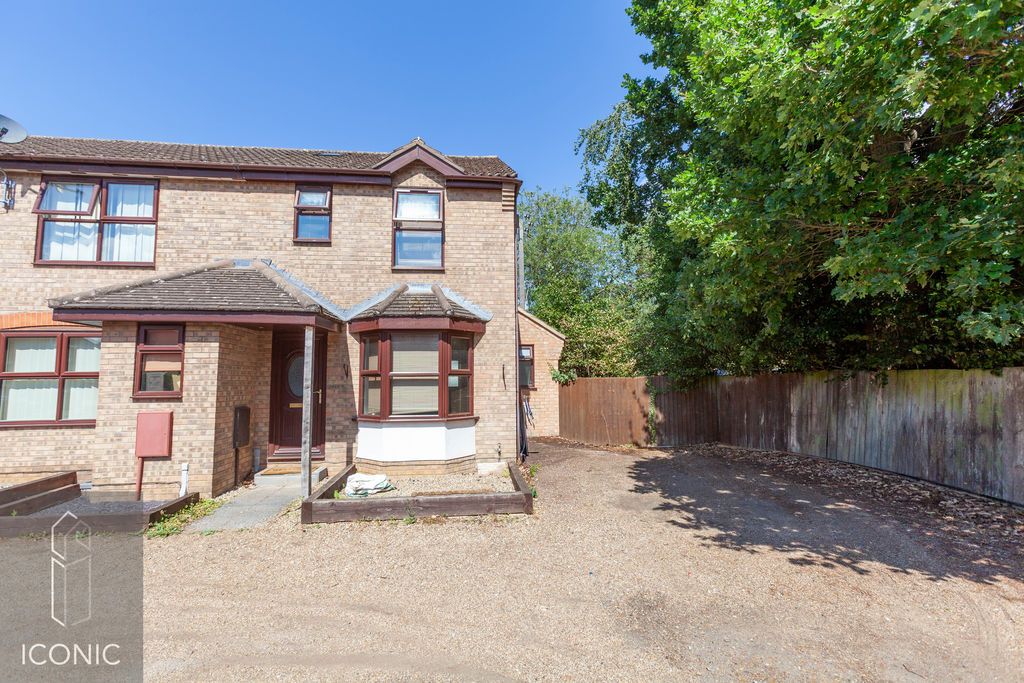 Property photo 1 of 2 Photo 2