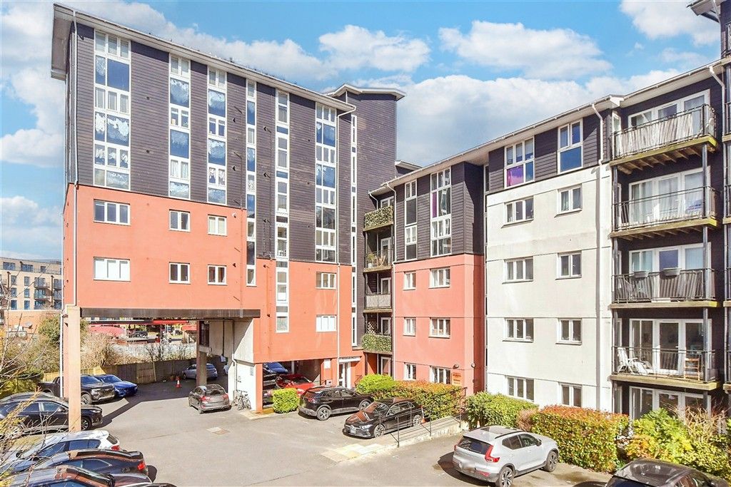 Property photo 1 of 10 External (Web)