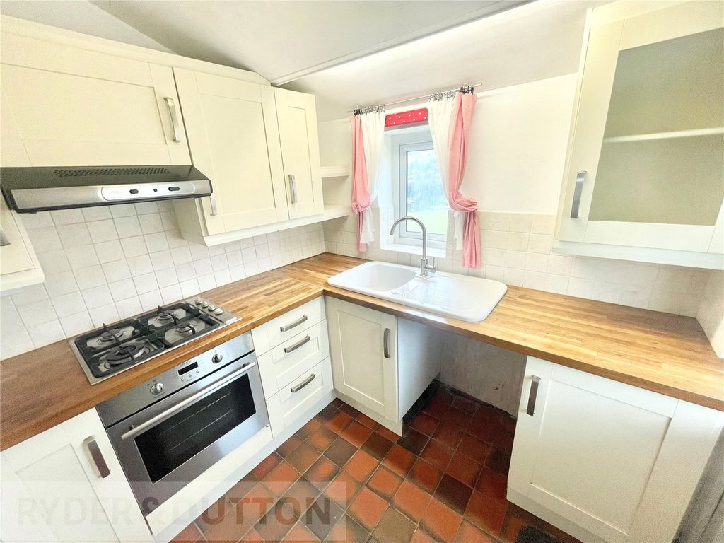 Property photo 2 of 14 Picture 2