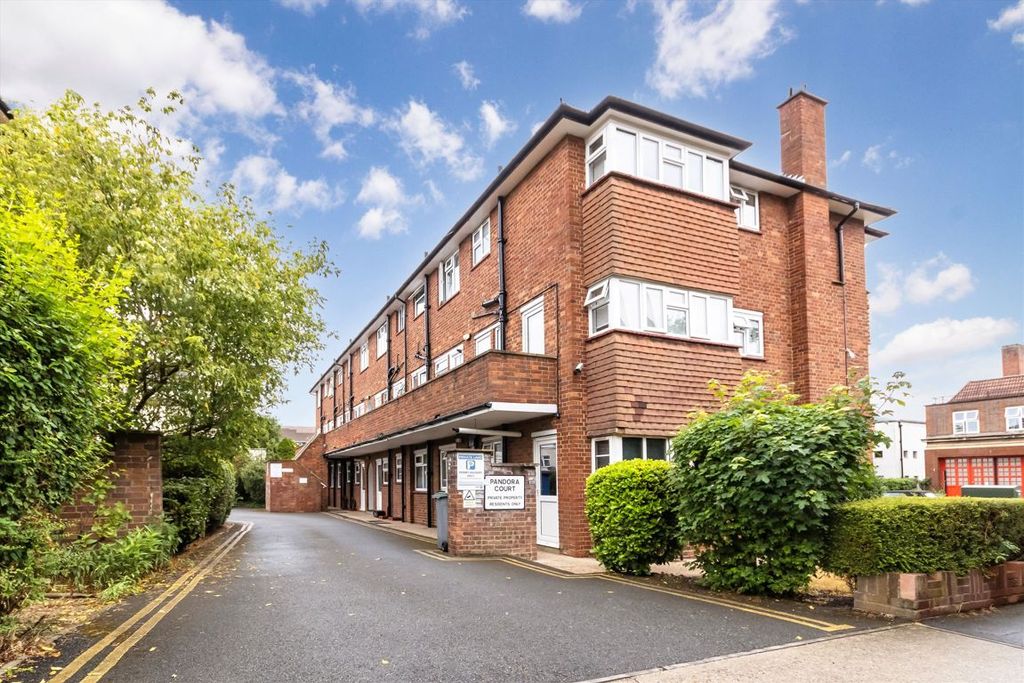 Property photo 1 of 6