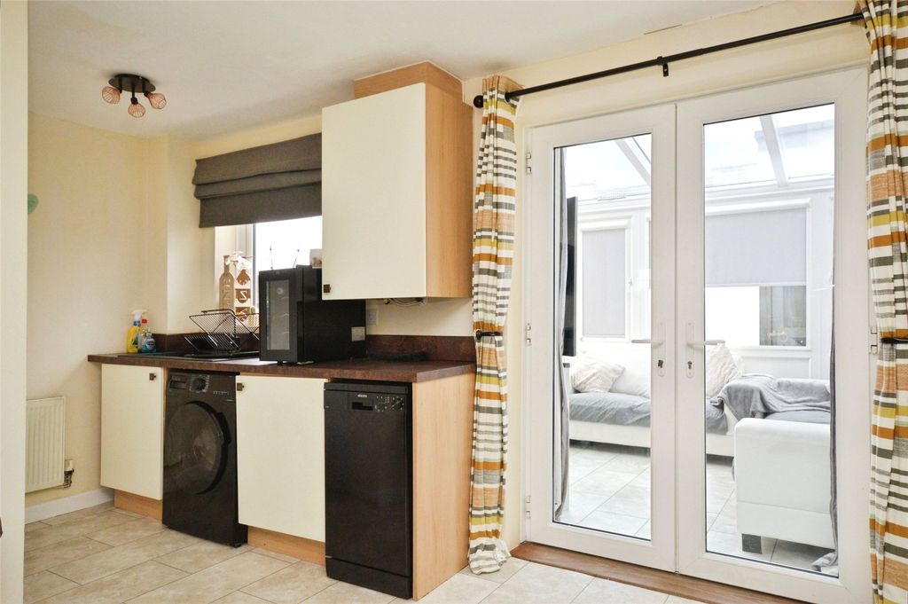 Property photo 3 of 10 Picture No. 03