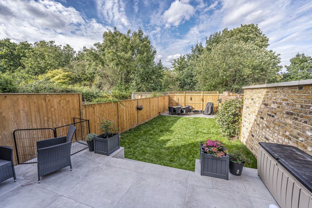 Property photo 3 of 23 620275 (10)c