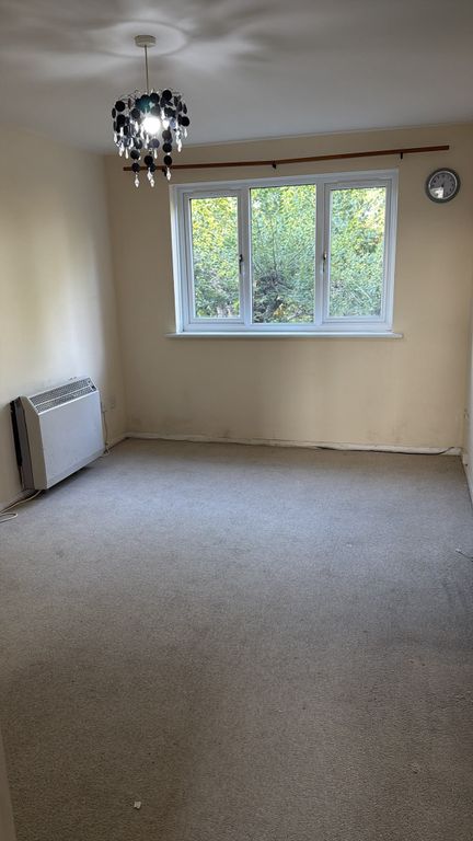 Property photo 3 of 6