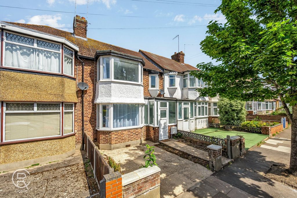 Property photo 1 of 21