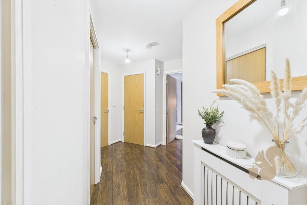 Property photo 3 of 14 Cam05565G0-Pr0013-Still007.Jpg