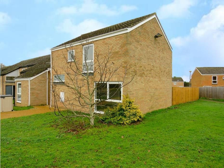 Property photo 1 of 16 Front