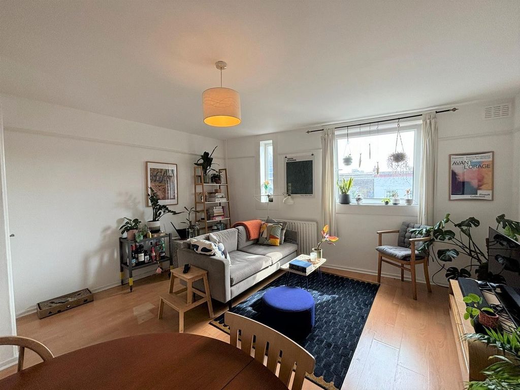 Property photo 2 of 8 2.Jpg