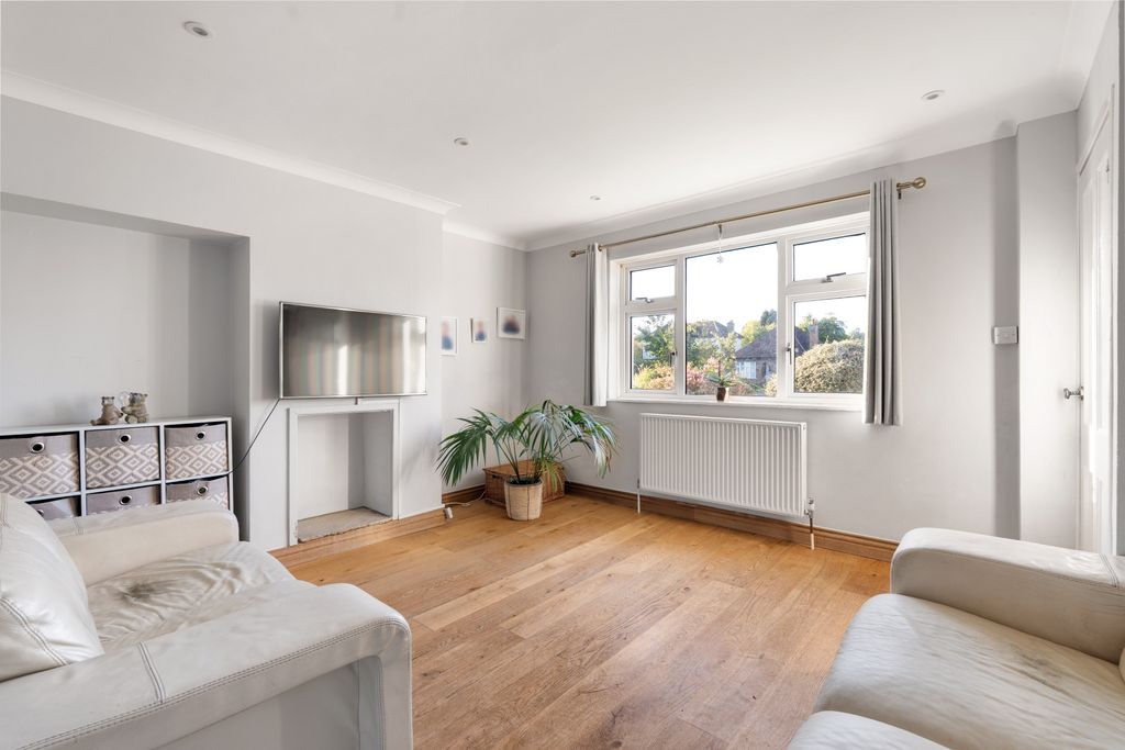 Property photo 3 of 13