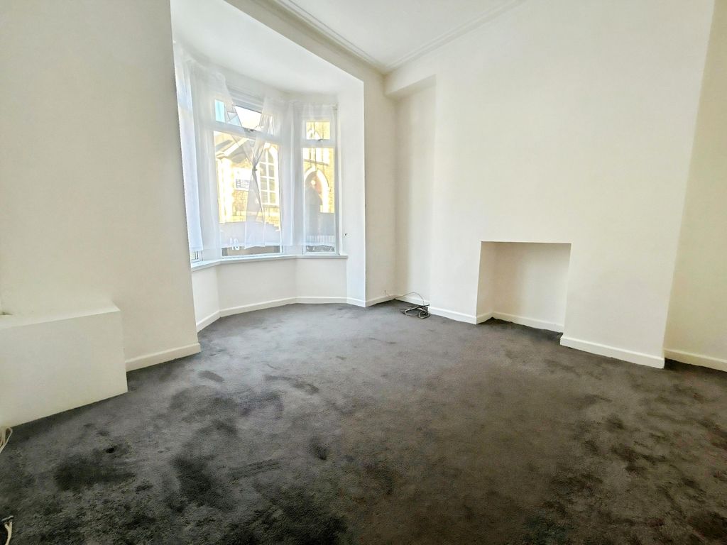 Property photo 3 of 9 Image