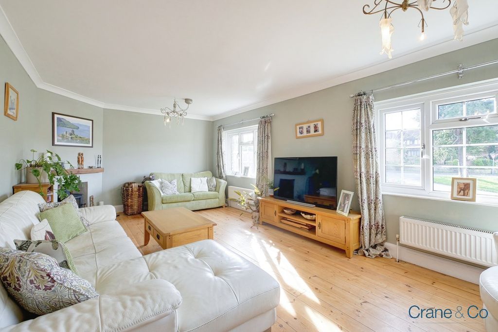 Property photo 3 of 20