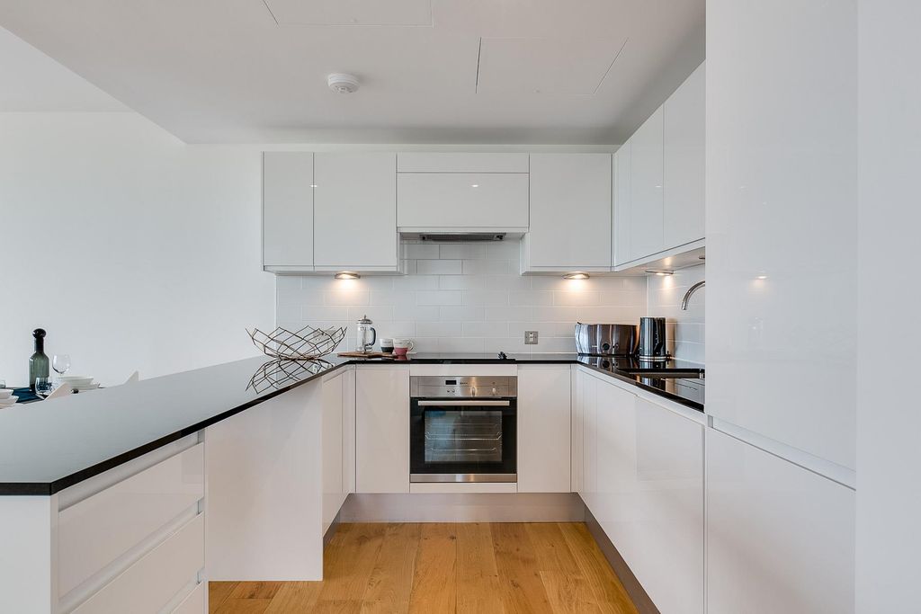 Property photo 3 of 9 Image