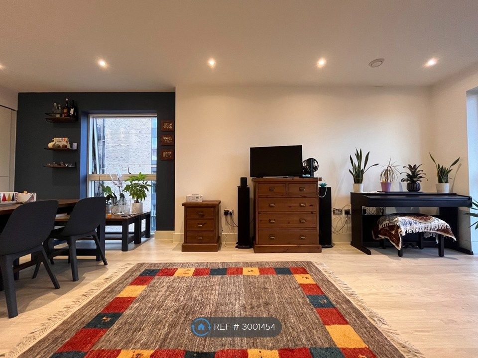 Property photo 1 of 25