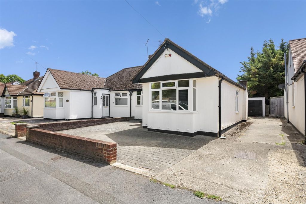 Property photo 1 of 16