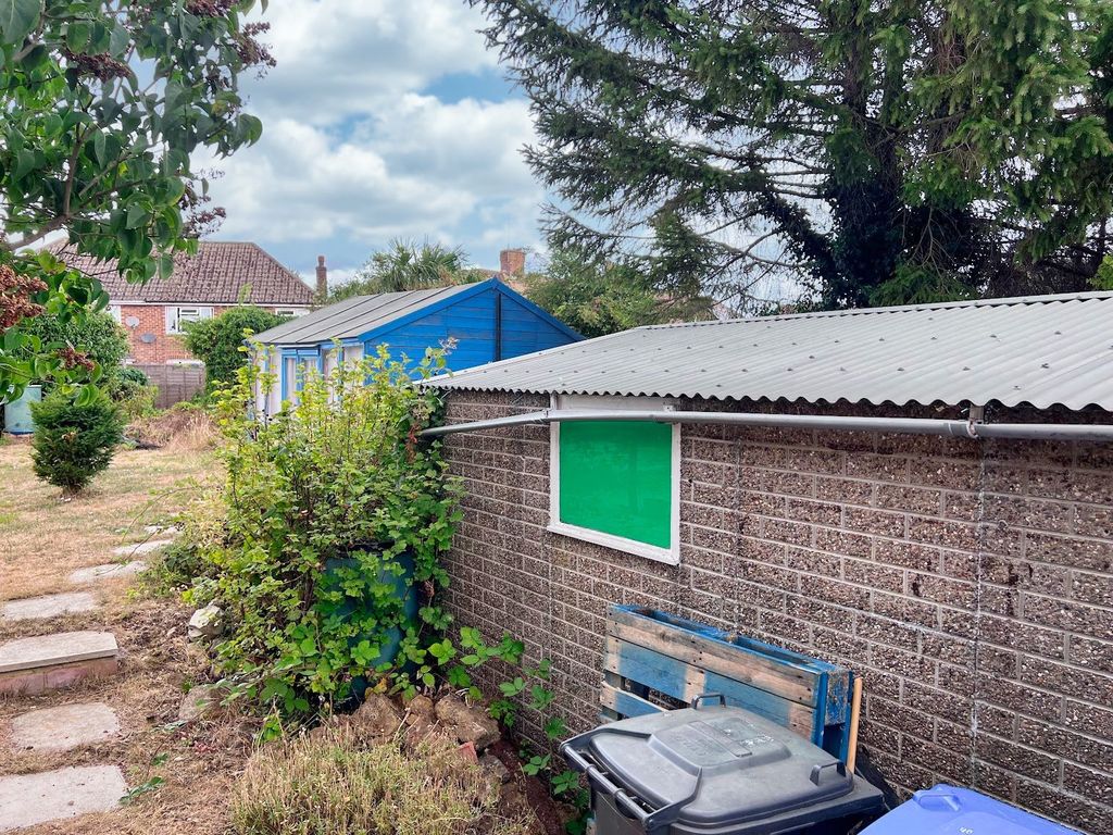 Property photo 3 of 4