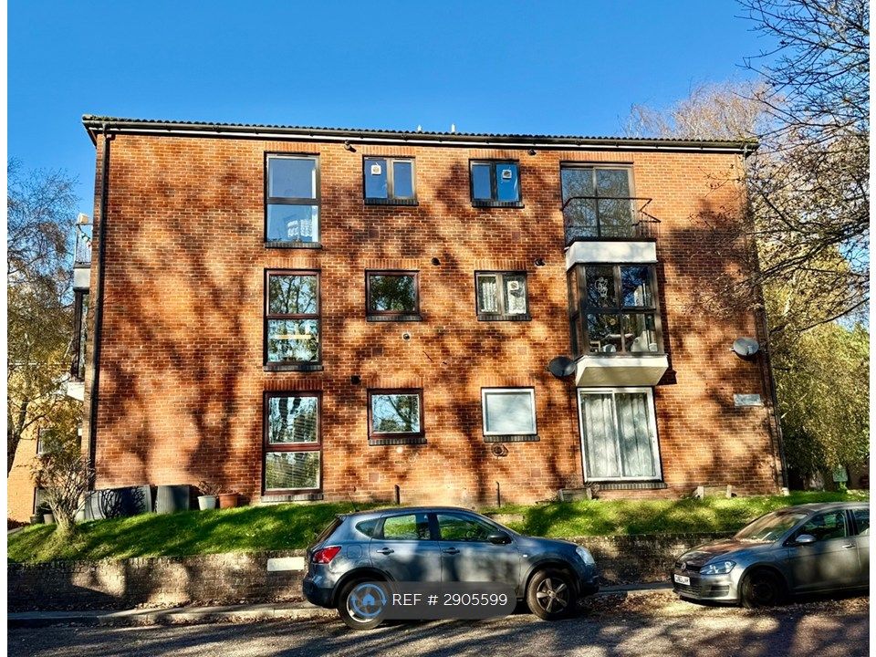 Property photo 1 of 8