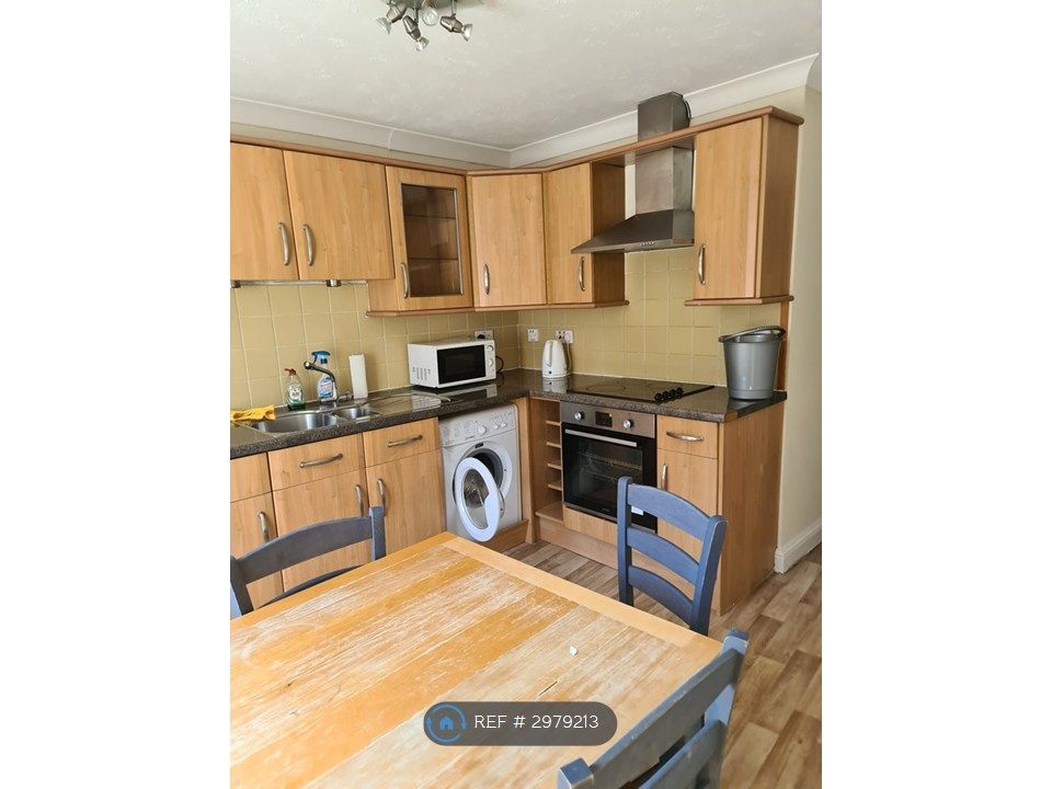 Property photo 3 of 8