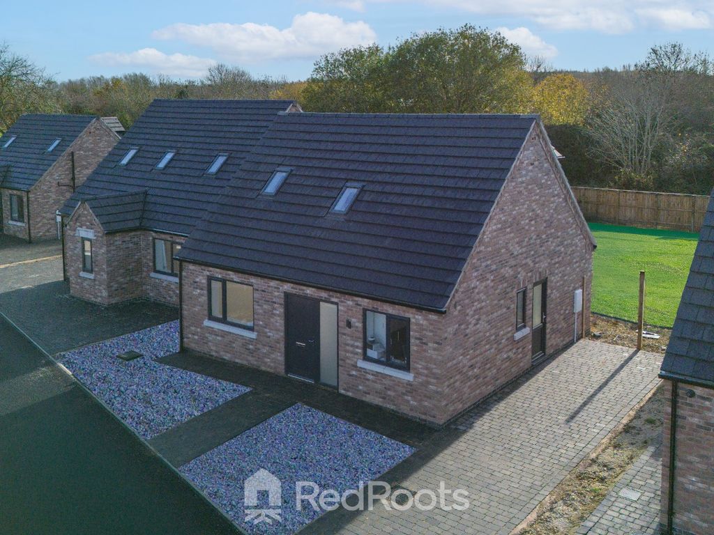 Property photo 1 of 25 4629410