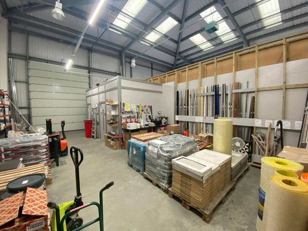 Property photo 3 of 4