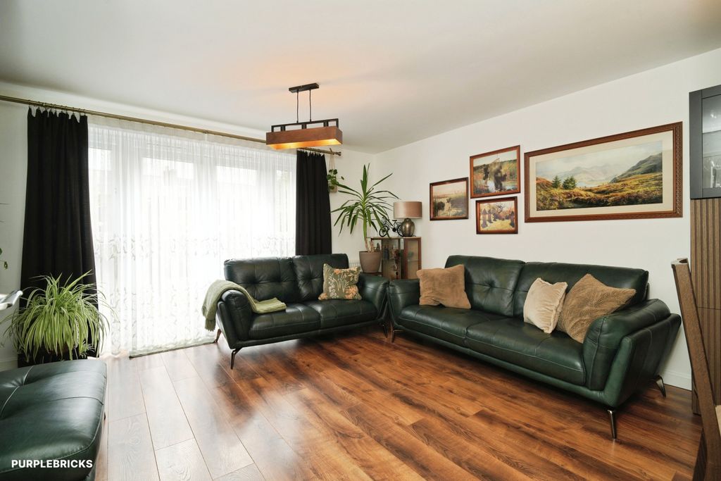 Property photo 2 of 19 Lounge/Dining Room