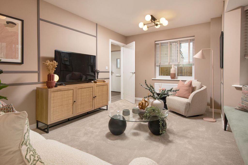 Property photo 2 of 11