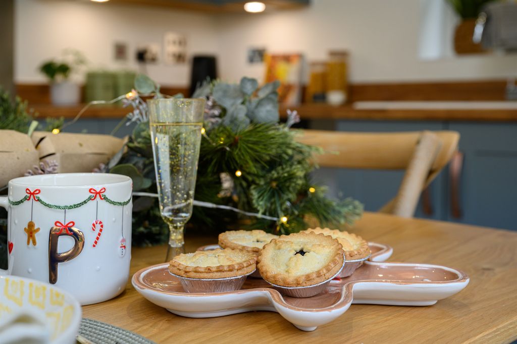 Property photo 2 of 20