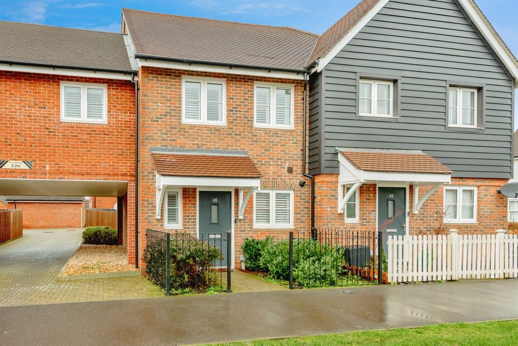 Property photo 1 of 15