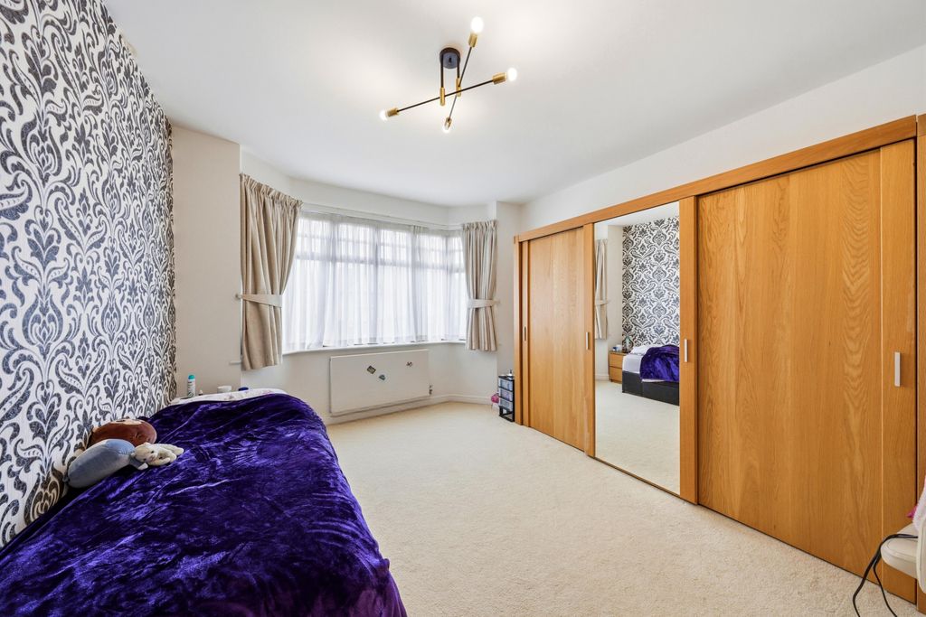 Additional image 31 of 7 bed semi-detached house for saleBroom Lane, Salford M7