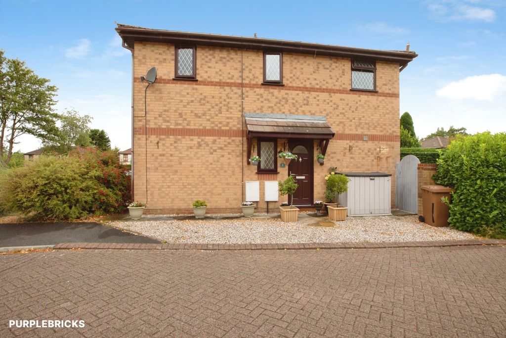Property photo 2 of 26