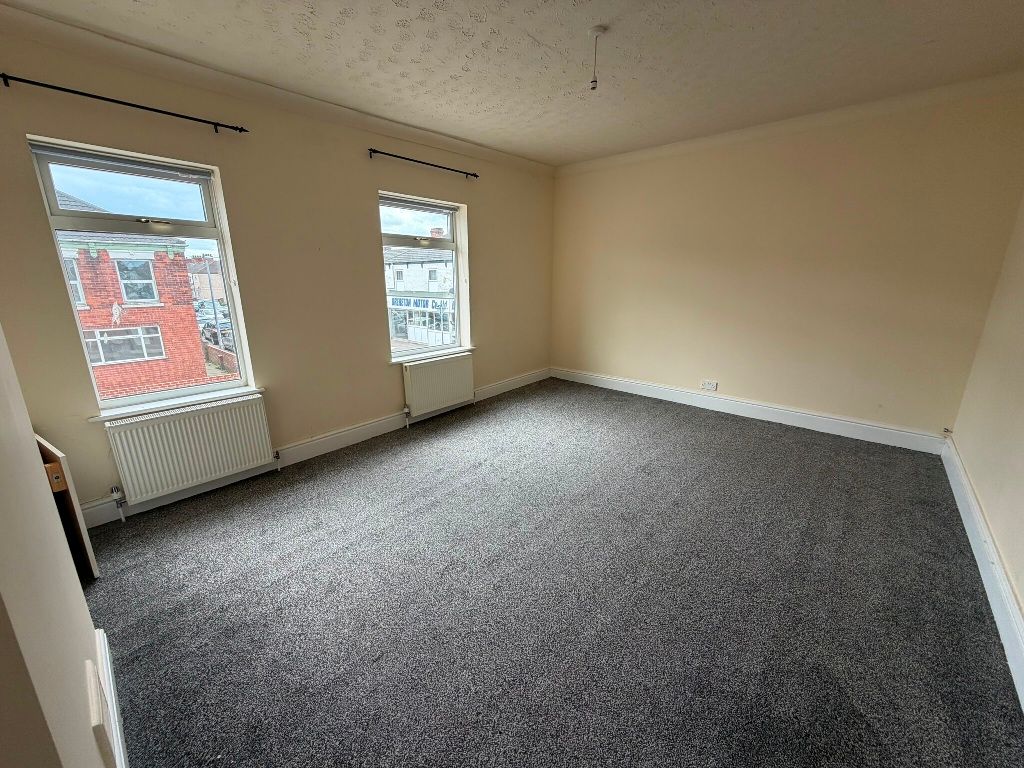 Property photo 3 of 4
