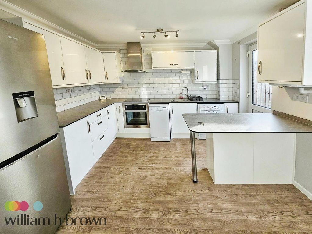 Property photo 2 of 11 Image