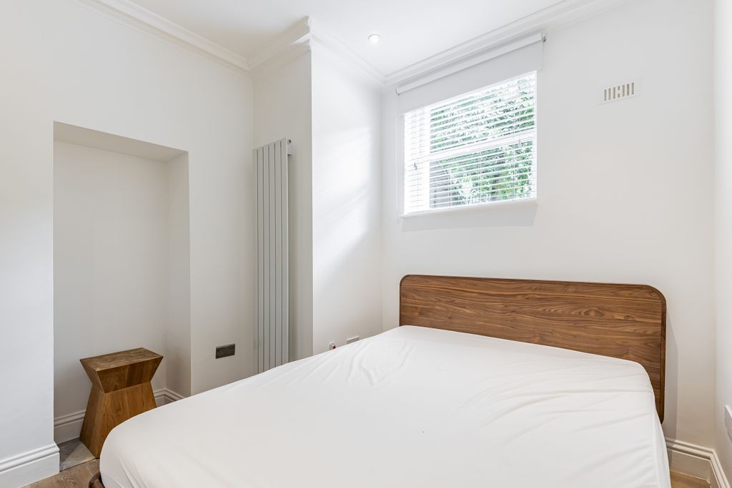 Property photo 2 of 8 635498 (6)