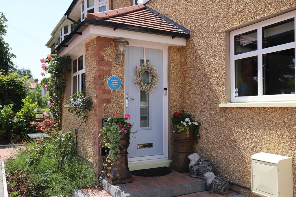 Property photo 3 of 26